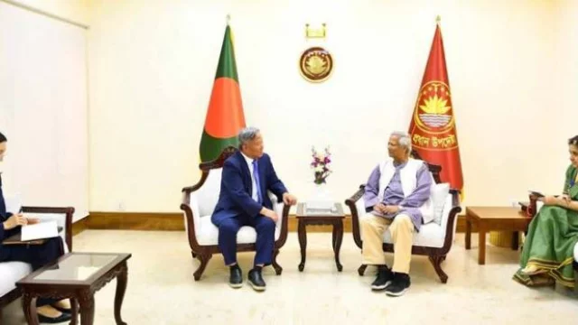 দক্ষিণ কোরিয়াকে বাংলাদেশে আরও বিনিয়োগের আহ্বান প্রধান উপদেষ্টা