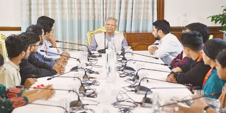 দেশের অর্থনীতিকে ধ্বংসস্তূপে পরিণত করার দায় আওয়ামী লীগের : ড. ইউনূস