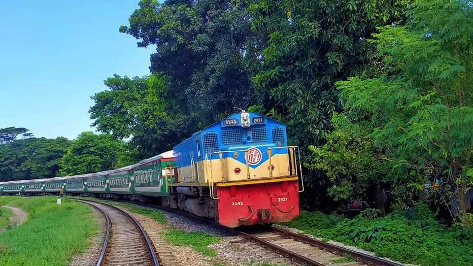 রেলের পাঁচ প্রকল্পে ভারতের অর্থায়নে অনিশ্চিয়তা, খোঁজা হচ্ছে বিকল্প