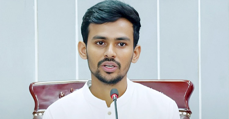 ক্ষতিসচিবালয়ে অগ্নিকাণ্ডে পাঁচটি মন্ত্রণালয়গ্রস্ত হয়েছে,পুড়ে গেছে নথিপত্র।