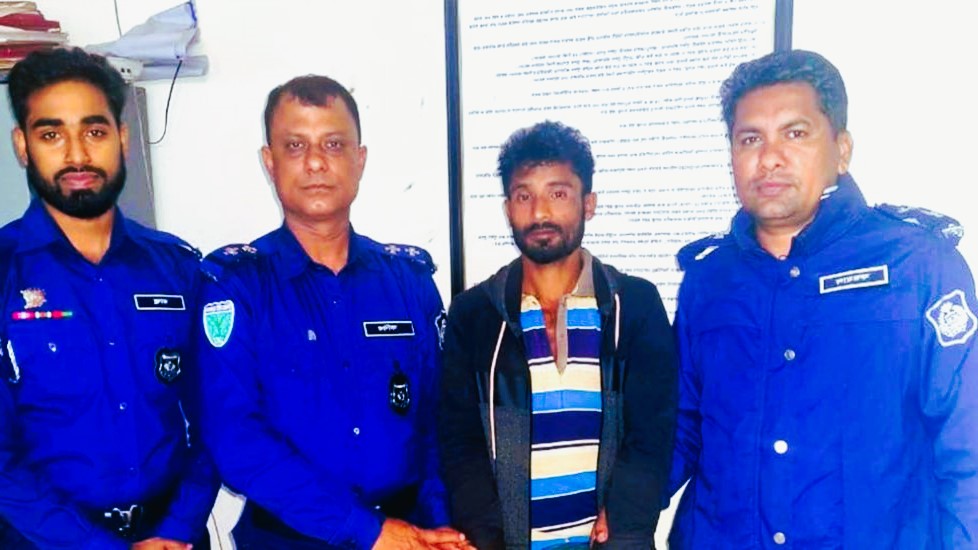 মৌলভীবাজারে জুড়ীতে পুলিশের বিশেষ অভিযানে সোহেল মিয়া নামের ডাকাত গ্রেপ্তার