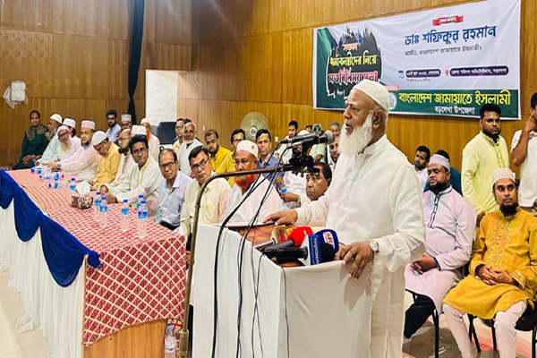 আপনারা শক্ত হয়ে যান, দুষ্কৃতকারীরা হেরে যাবে : ভিন্ন ধর্মাবলম্বীদের জামায়াত আমীর