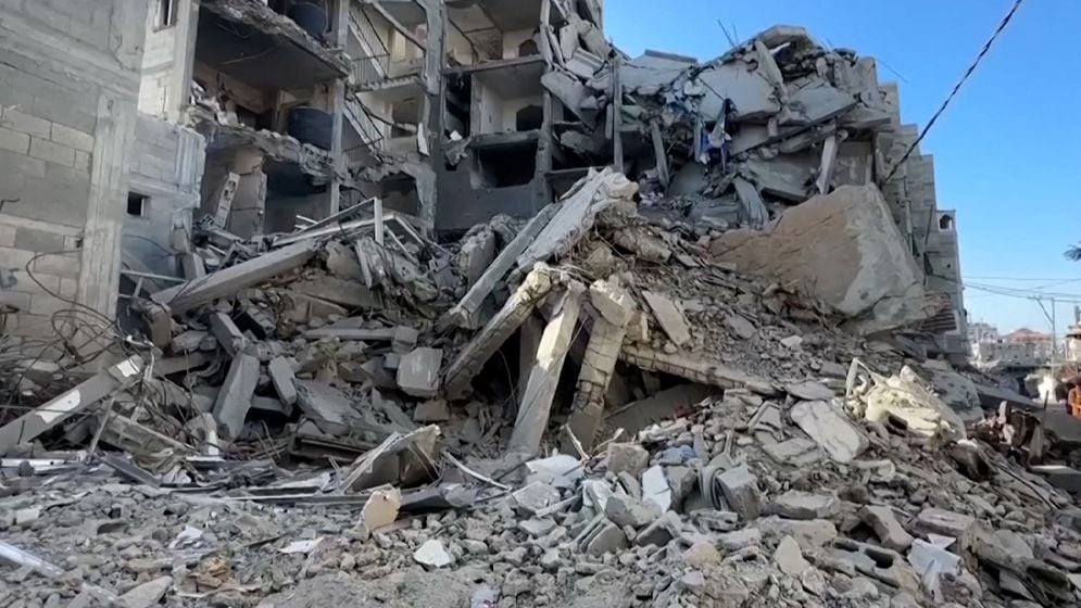 থেমে নেই গাজার উপর হামলা, নেতানিয়াহুর নির্দেশে গাজায় দফায় দফায় বিমান হামলা, মিসাইল বিস্ফোরণ